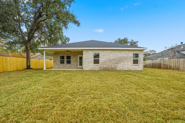 $675,000 | 15 Plew Avenue, Shalimar, FL 32579