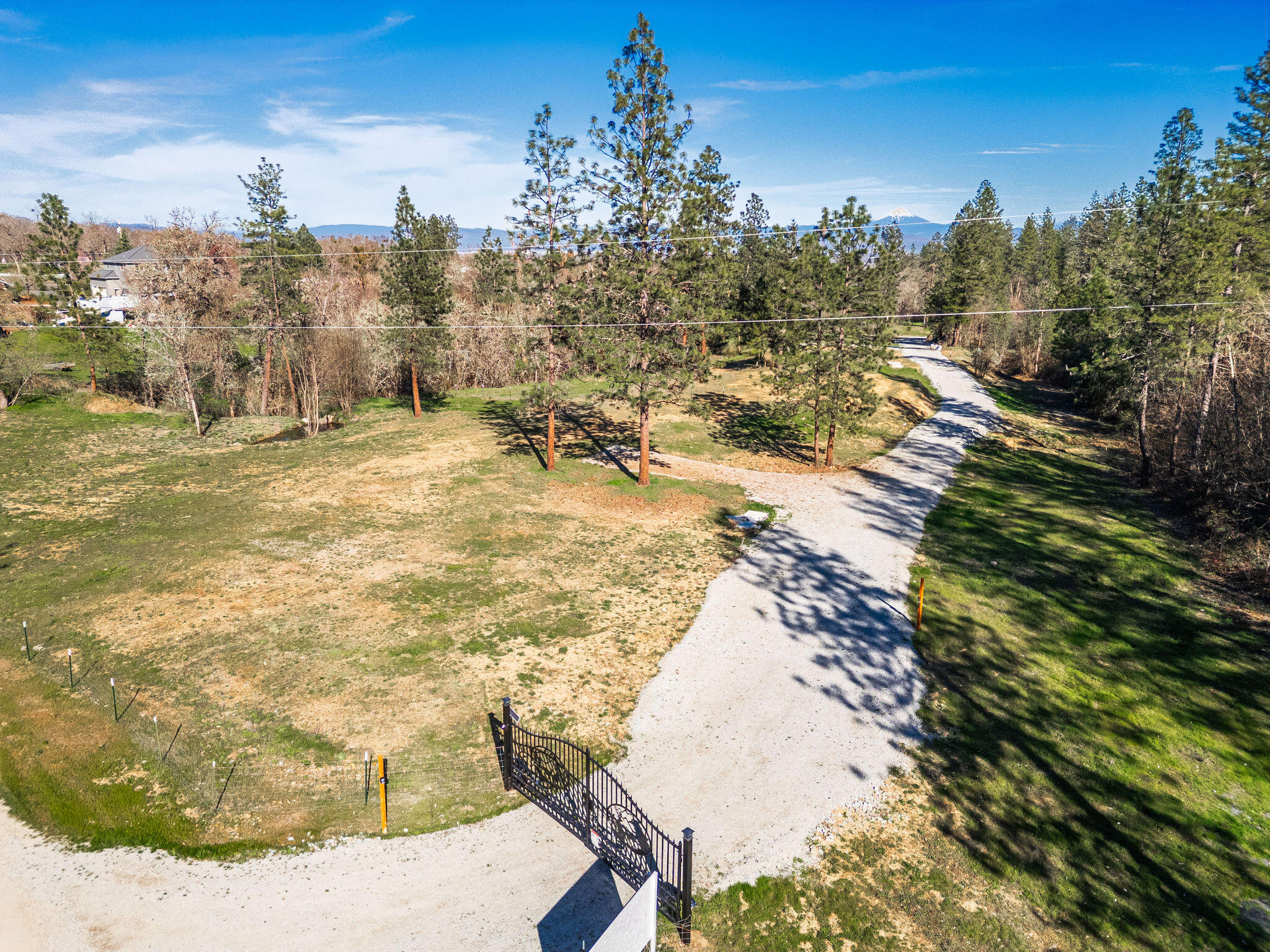 5017 Lane Creek Road, Unit PARCEL 2 Central Point, OR 97502 - Photo 4 of 20