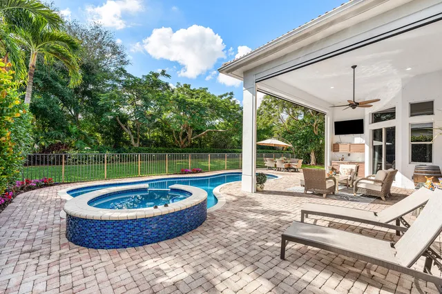 $2,950,000 | 8850 Valhalla Drive, Delray Beach, FL 33446