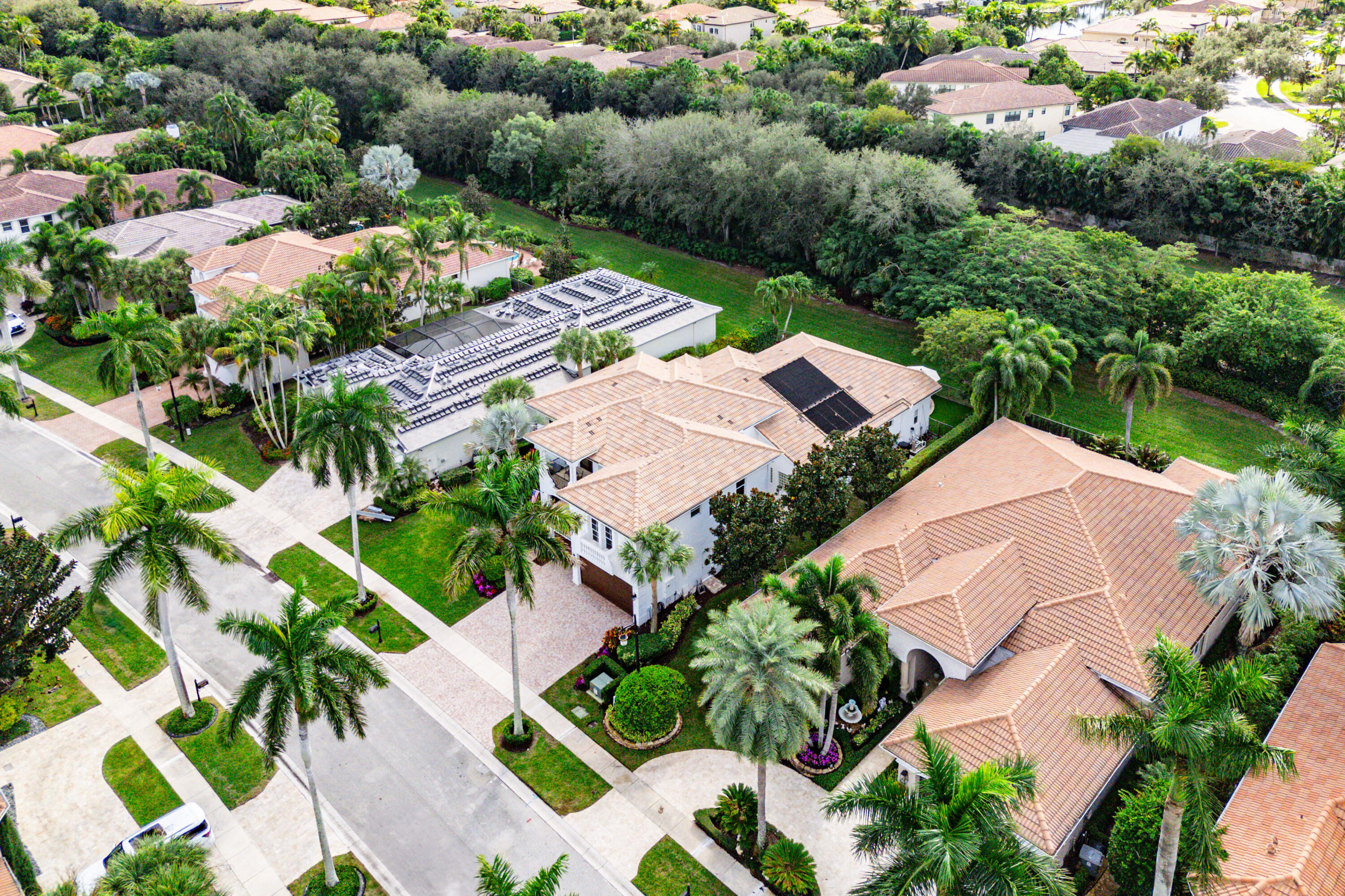 8850 Valhalla Drive Delray Beach, FL 33446 - Photo 52 of 71 an aerial view of a house with a garden