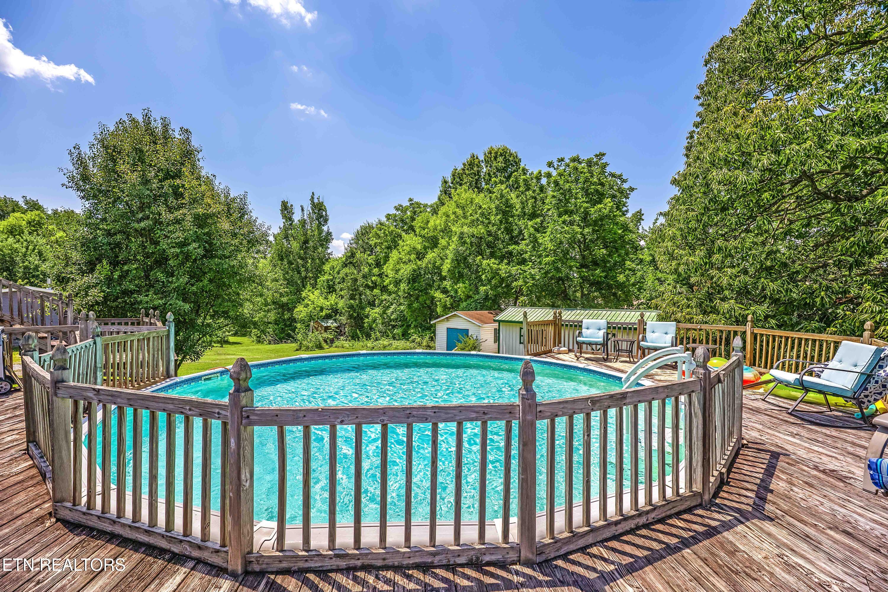 958 West Hunt Road Alcoa, TN 37701 - Photo 34 of 47 pool
