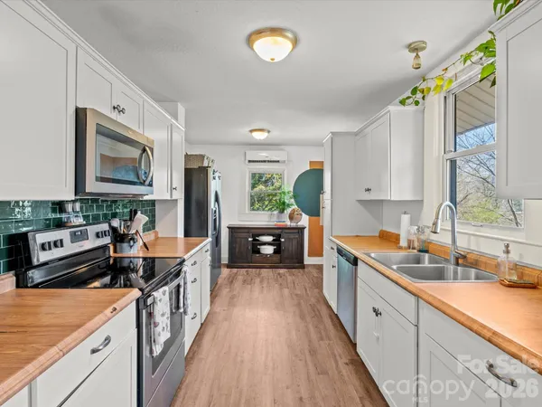 $378,000 | 12 Maple Lane, Arden, NC 28704