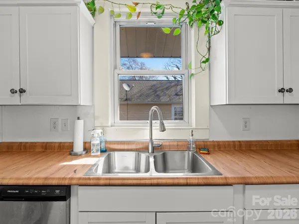 $378,000 | 12 Maple Lane, Arden, NC 28704