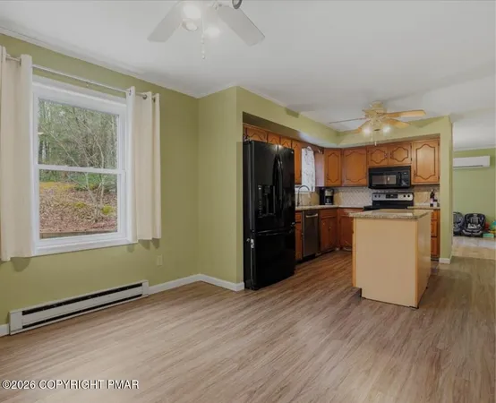 $379,900 | 239 Sundance Road, Effort, PA 18330