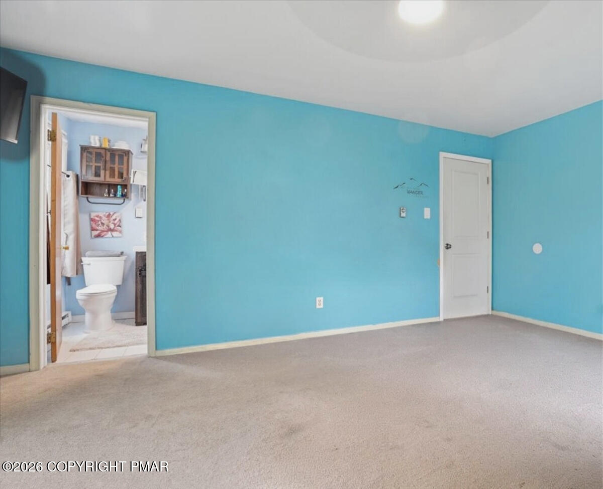 239 Sundance Road Effort, PA 18330 - Photo 24 of 60 a view of a room with a furniture