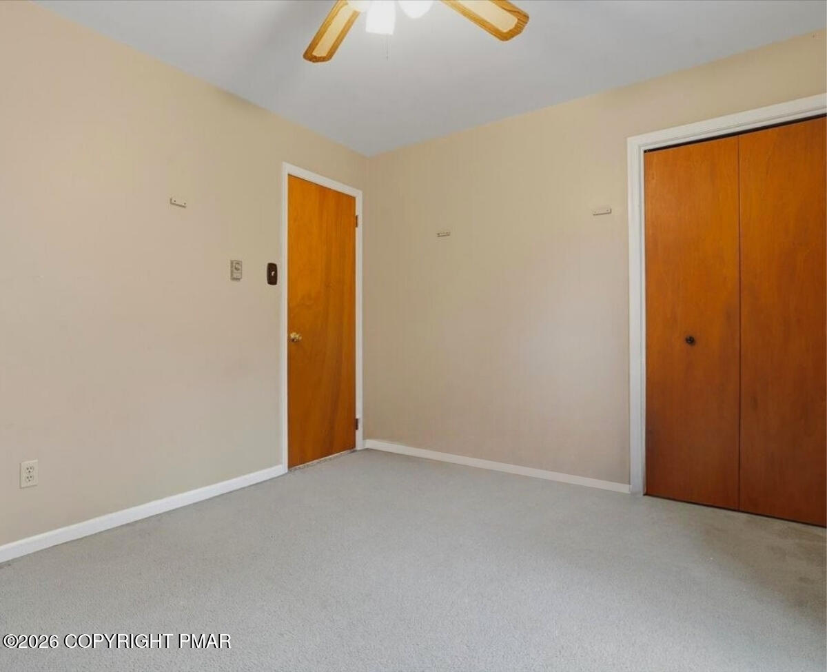 239 Sundance Road Effort, PA 18330 - Photo 28 of 60 44