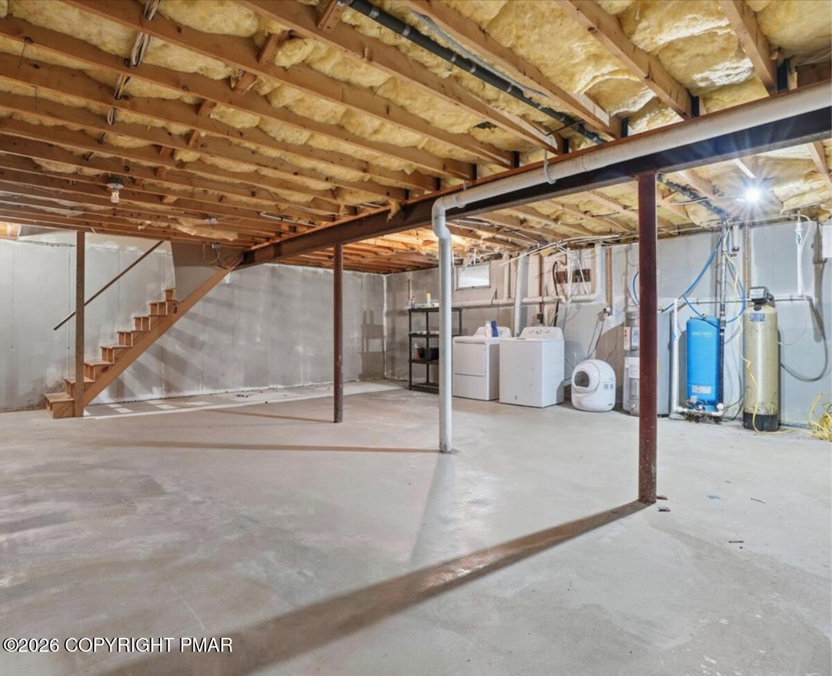 239 Sundance Road Effort, PA 18330 - Photo 37 of 60 53