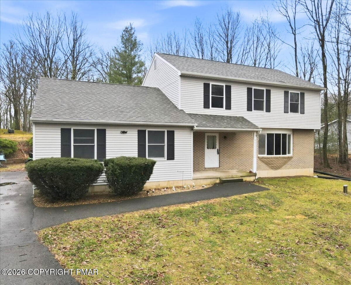 239 Sundance Road Effort, PA 18330 - Photo 40 of 60 a front view of a house with a yard