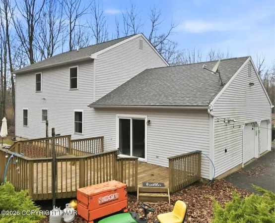 $379,900 | 239 Sundance Road, Effort, PA 18330