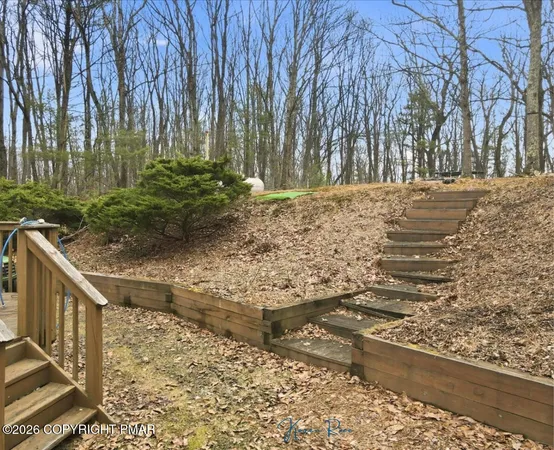 $379,900 | 239 Sundance Road, Effort, PA 18330