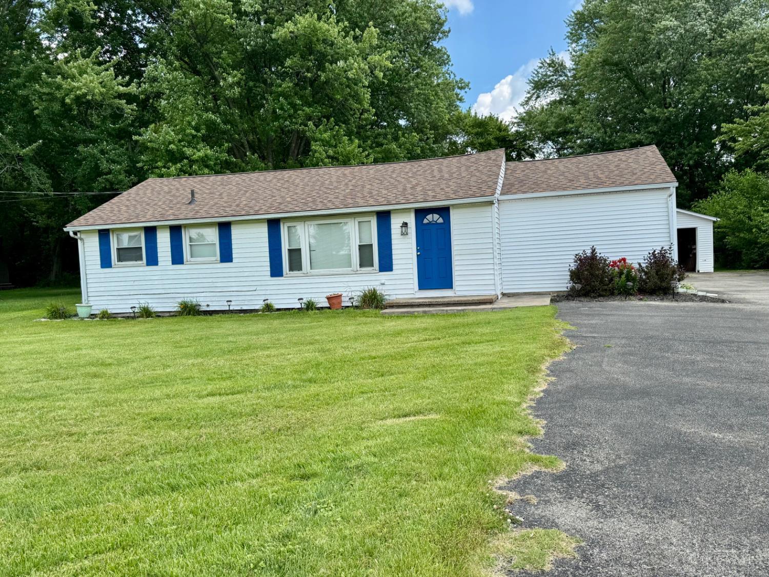 3626 Merwin 10 Mile Road Amelia, OH 45102 - Photo 1 of 27