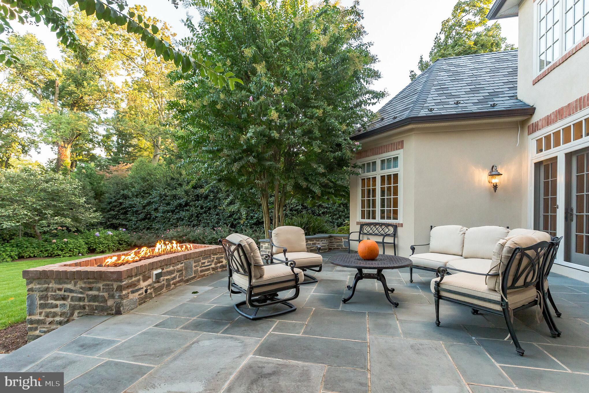 601 Chews Landing Road Haddonfield, NJ 08033 - Photo 49 of 60 Patio with Firepit