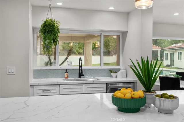 $1,550,000 | 2368 North Vallejo Way, Upland, CA 91784