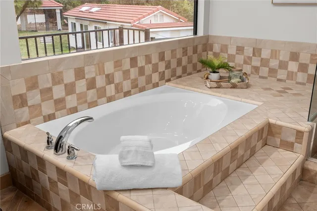 $1,550,000 | 2368 North Vallejo Way, Upland, CA 91784