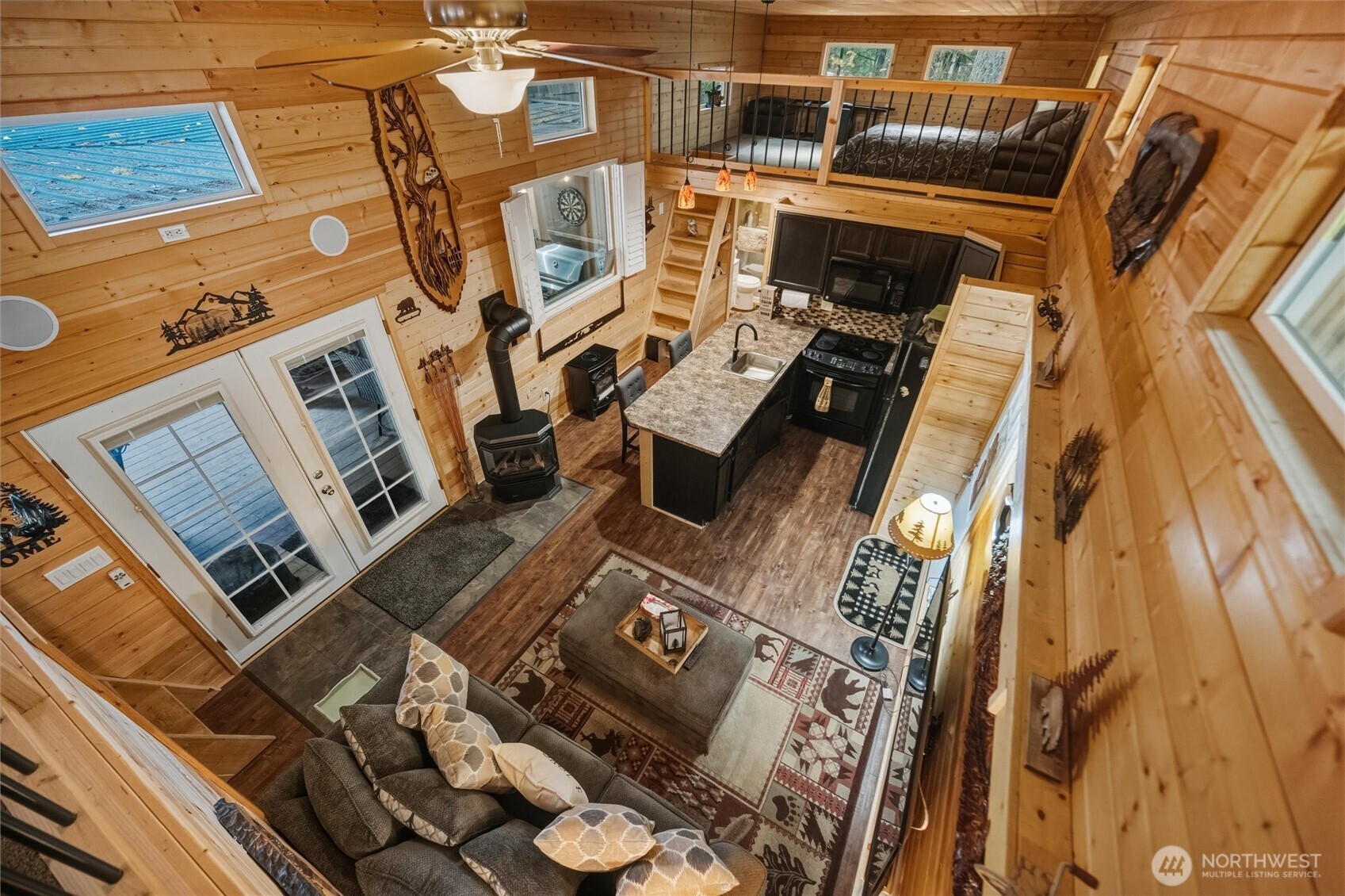 1015 Maple Lane Maple Falls, WA 98266 - Photo 19 of 39 front view of a building with many windows