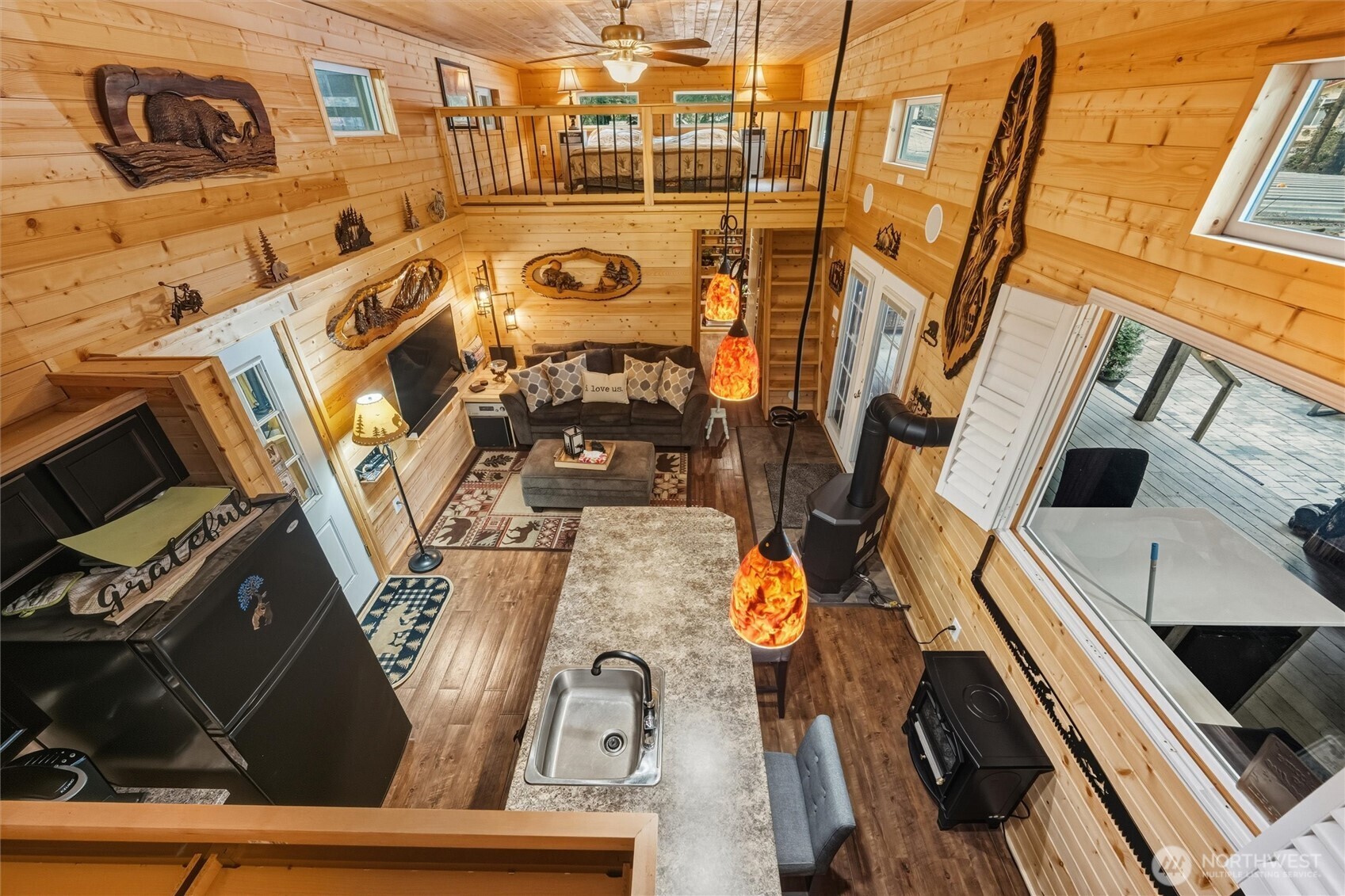 1015 Maple Lane Maple Falls, WA 98266 - Photo 24 of 39 a view of roof deck