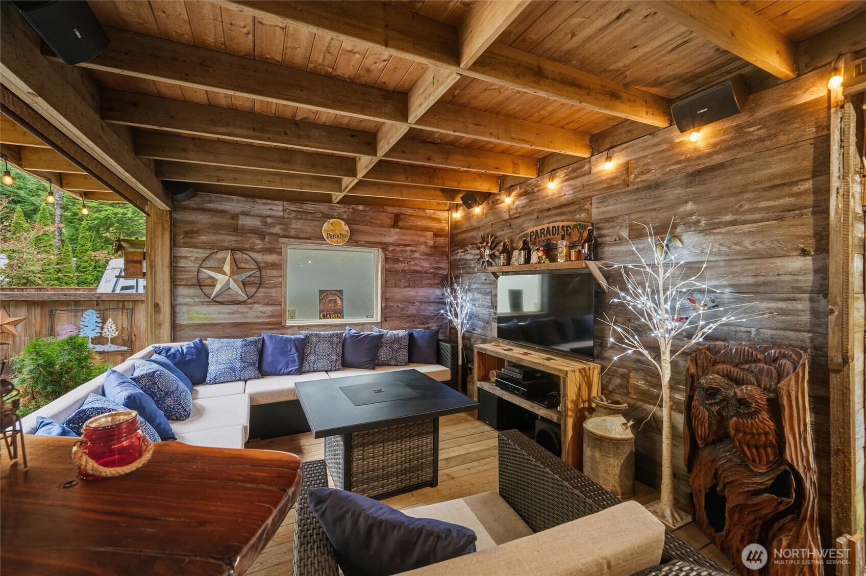 1015 Maple Lane Maple Falls, WA 98266 - Photo 27 of 39 a outdoor living space with furniture