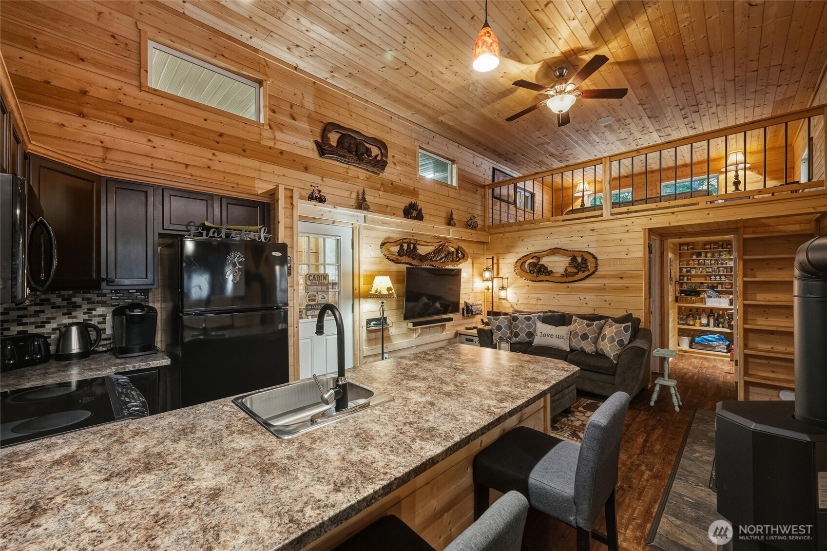 1015 Maple Lane Maple Falls, WA 98266 - Photo 4 of 39 a kitchen with a table and chairs in it