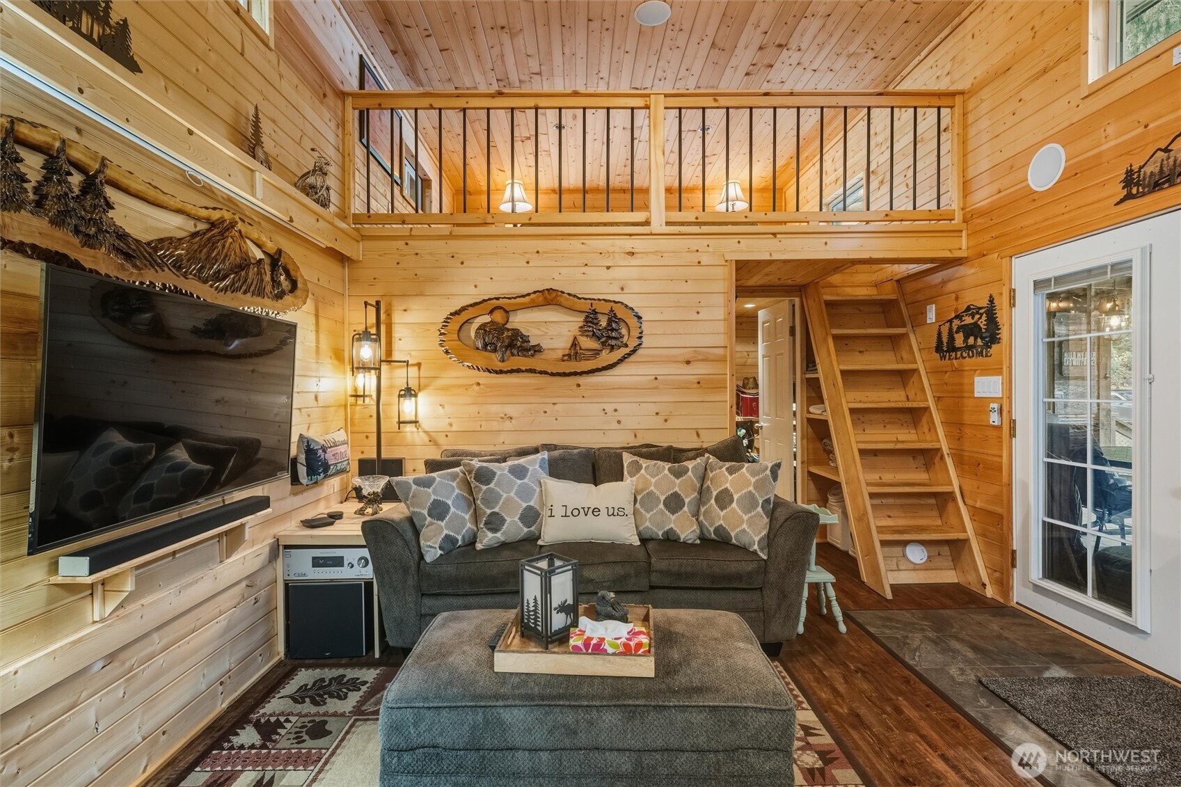 1015 Maple Lane Maple Falls, WA 98266 - Photo 7 of 39 a dining room with wooden floor and furniture