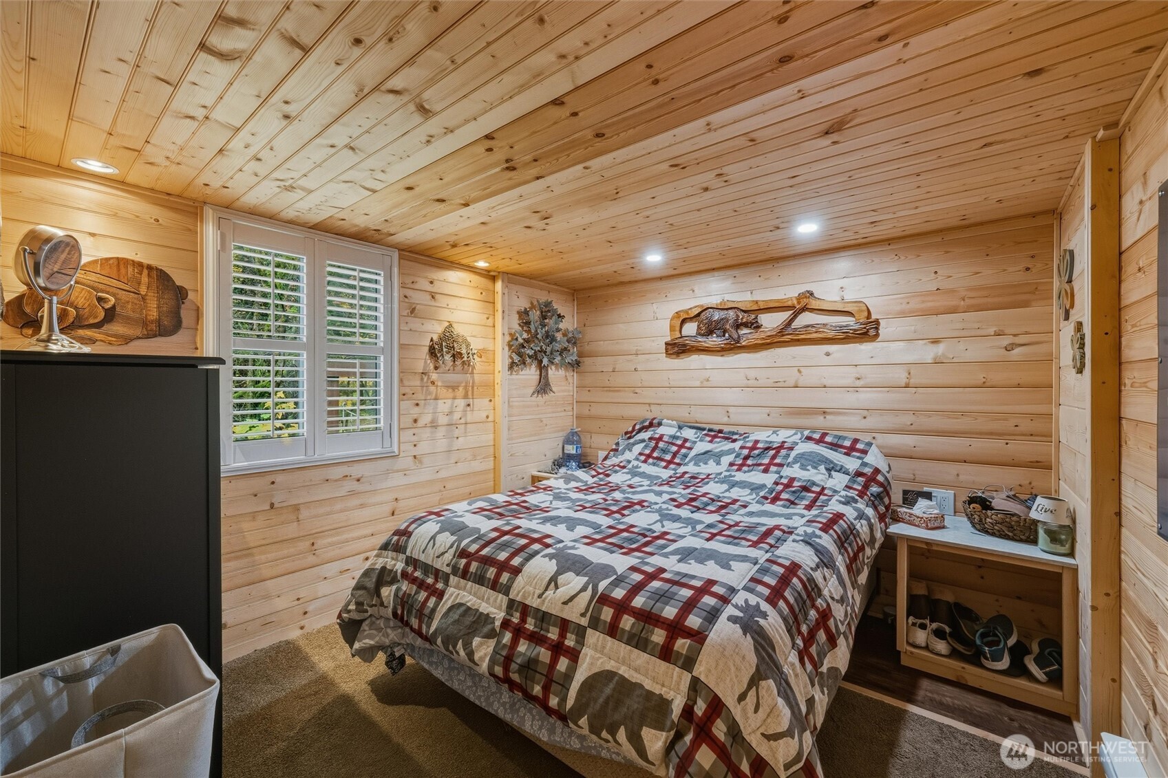 1015 Maple Lane Maple Falls, WA 98266 - Photo 9 of 39 a bed sitting in a spacious bedroom next to a window