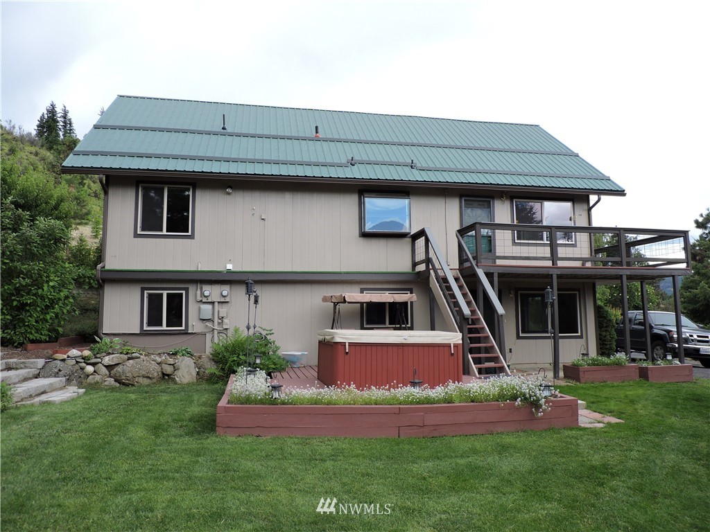 6861 Stine Hill Road Cashmere, WA 98815 - Photo 3 of 25