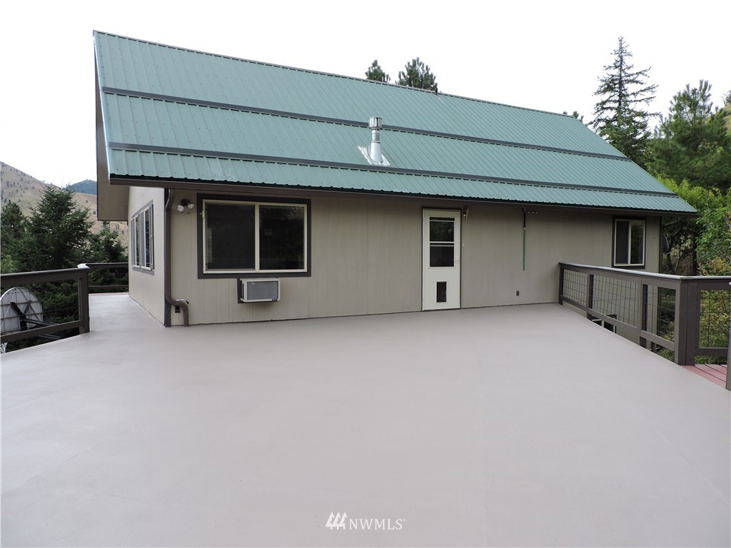 6861 Stine Hill Road Cashmere, WA 98815 - Photo 4 of 25