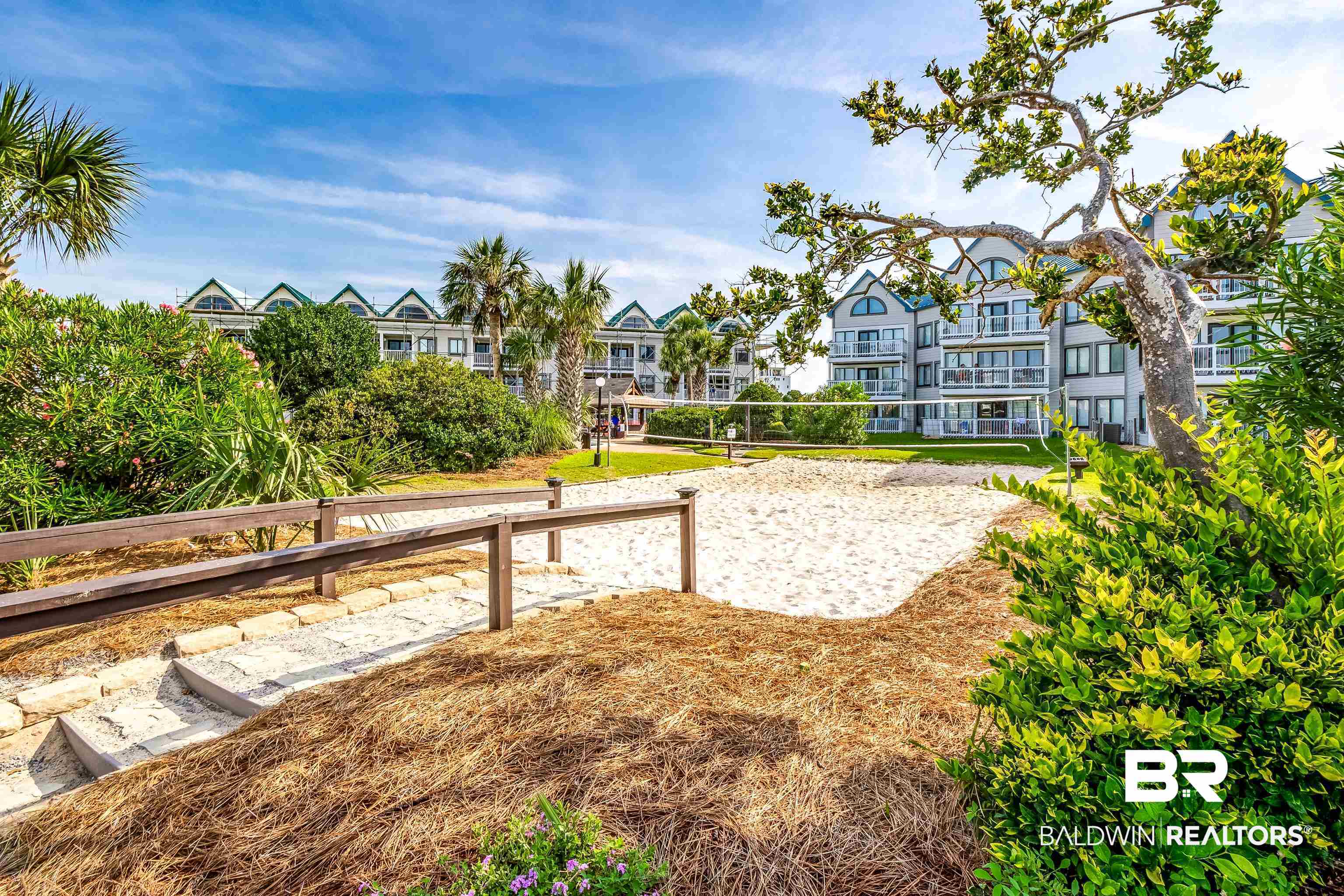 375 Plantation Road, Unit 5514 Gulf Shores, AL 36542 - Photo 29 of 44 Surrounding community with volleyball court