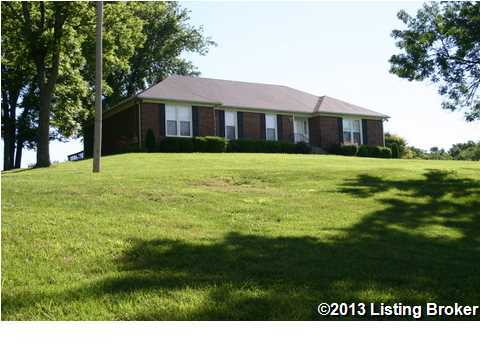 7901 Covington Ridge Cutoff Westport, KY 40077 - Photo 1 of 36 Primary Photo