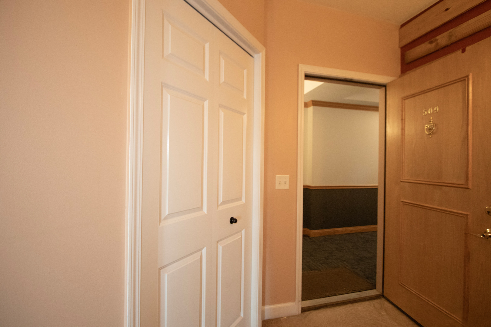 77 North Wolf Road, Unit 509 Northlake, IL 60164 - Photo 24 of 33