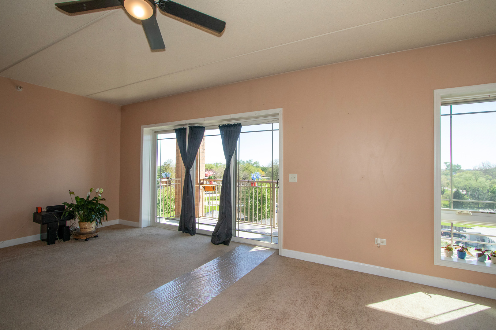 77 North Wolf Road, Unit 509 Northlake, IL 60164 - Photo 4 of 33