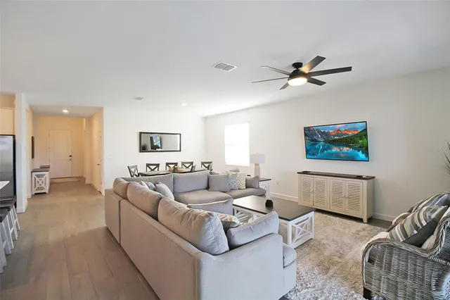 $6,000 | 5236 Blue Crush Street, Bradenton, FL 34211