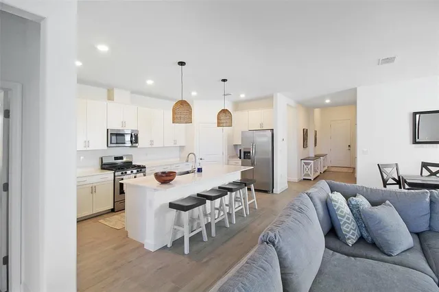 $6,000 | 5236 Blue Crush Street, Bradenton, FL 34211