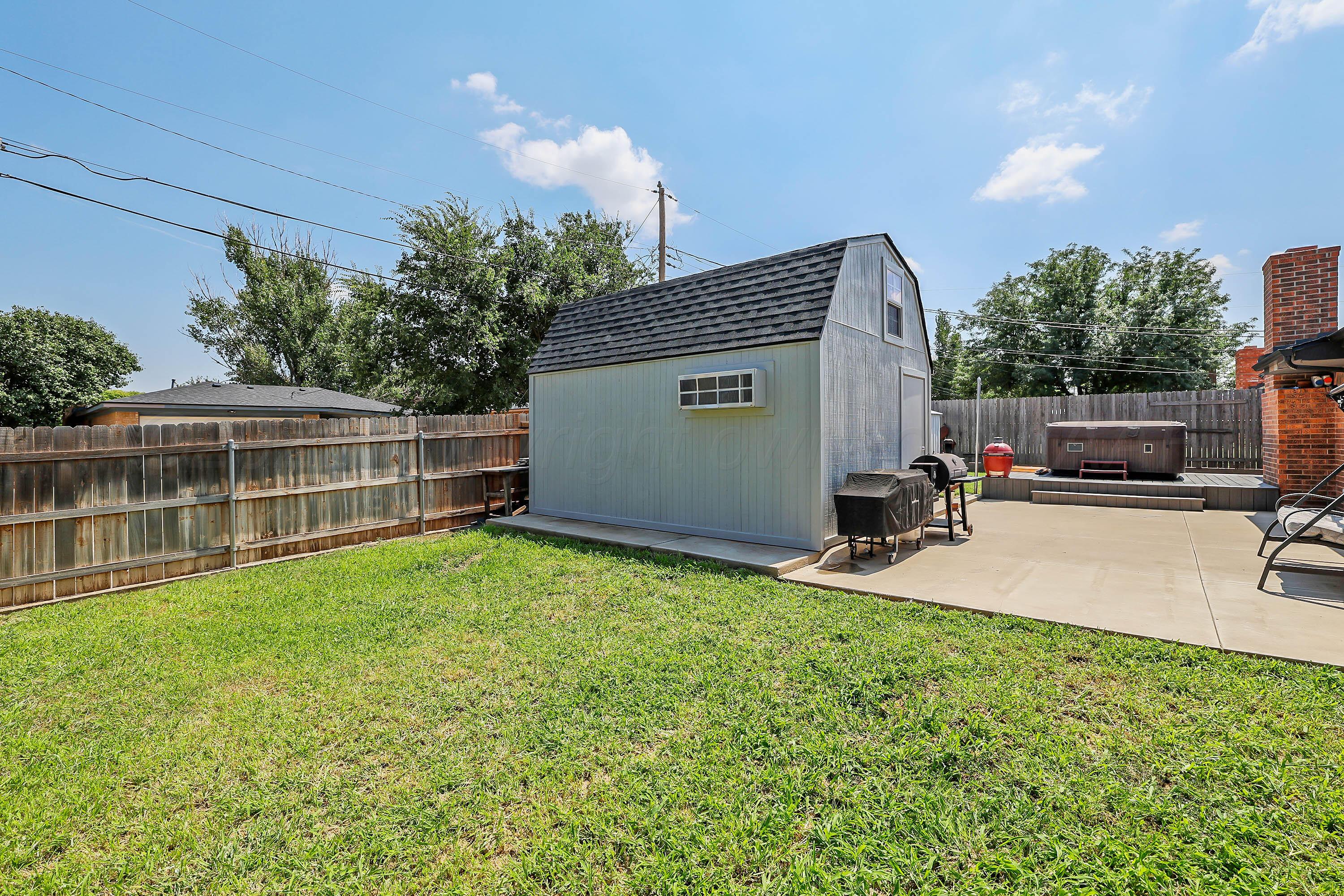 5301 Whitney Lane Amarillo, TX 79110 - Photo 21 of 28 21-Backyard