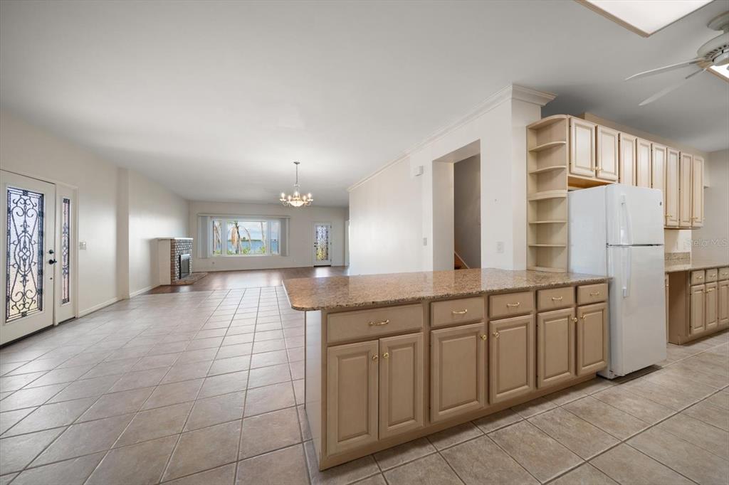 43 Edgewater Drive Dunedin, FL 34698 - Photo 19 of 35