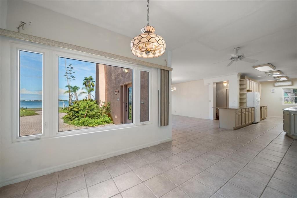 43 Edgewater Drive Dunedin, FL 34698 - Photo 20 of 35