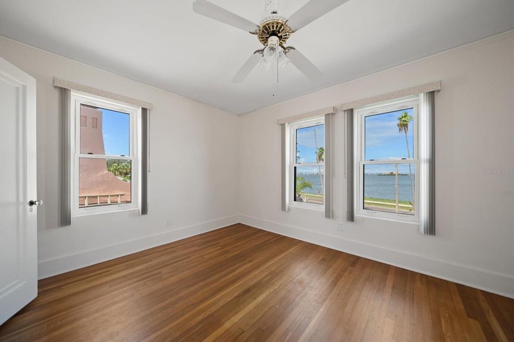 43 Edgewater Drive Dunedin, FL 34698 - Photo 28 of 35