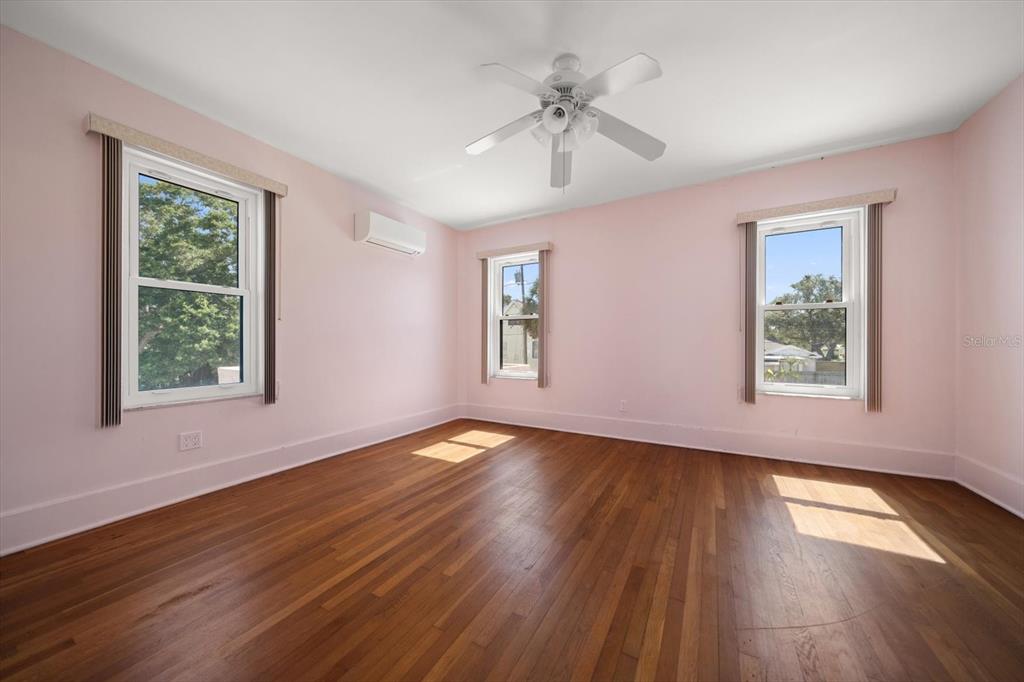 43 Edgewater Drive Dunedin, FL 34698 - Photo 31 of 35