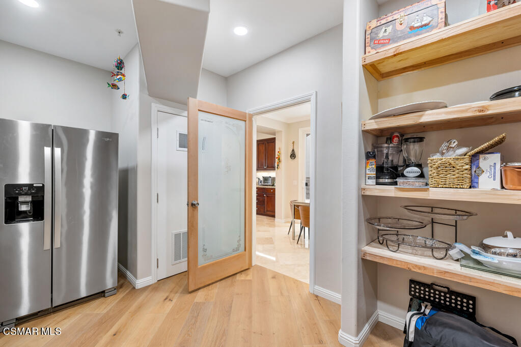 1410 Viewpoint Drive Oxnard, CA 93035 - Photo 25 of 73 a view of kitchen with stainless steel appliances granite countertop a refrigerator and a sink