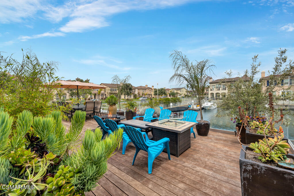 1410 Viewpoint Drive Oxnard, CA 93035 - Photo 51 of 73 1410 Viewpoint Dr- HsHProd-77