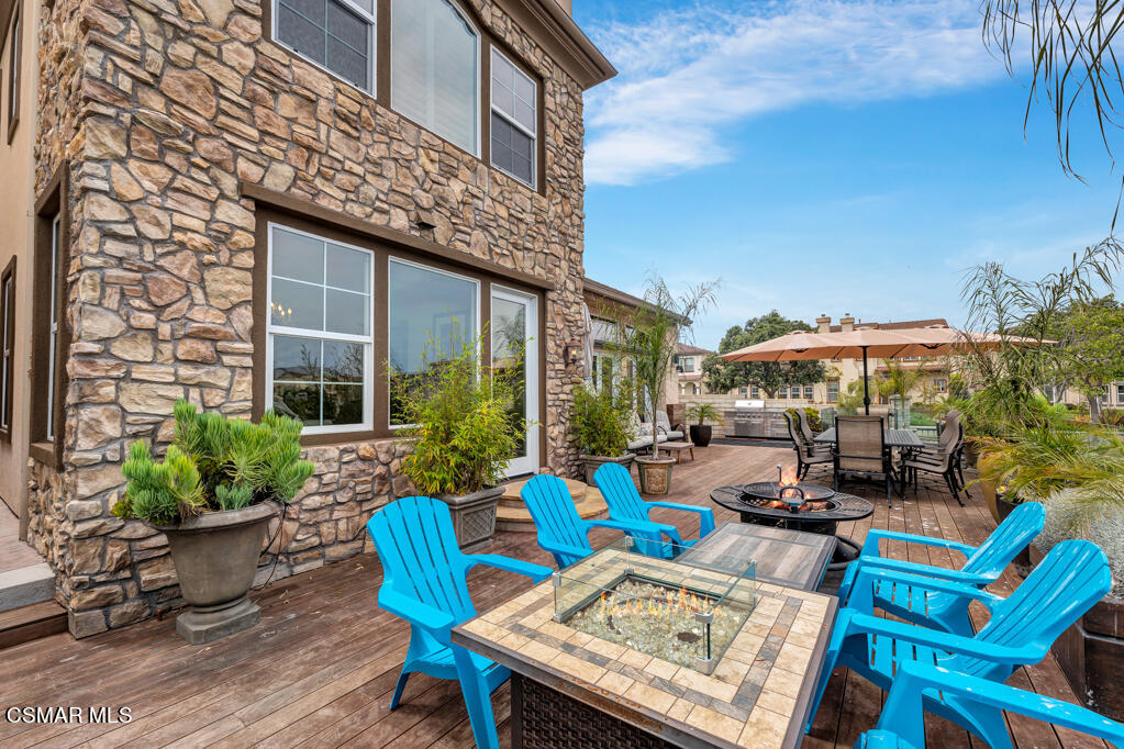 1410 Viewpoint Drive Oxnard, CA 93035 - Photo 53 of 73 1410 Viewpoint Dr- HsHProd-79