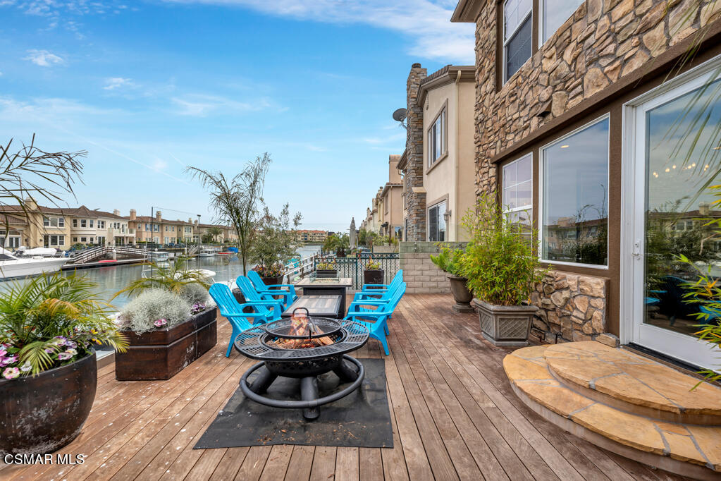 1410 Viewpoint Drive Oxnard, CA 93035 - Photo 54 of 73 1410 Viewpoint Dr- HsHProd-81