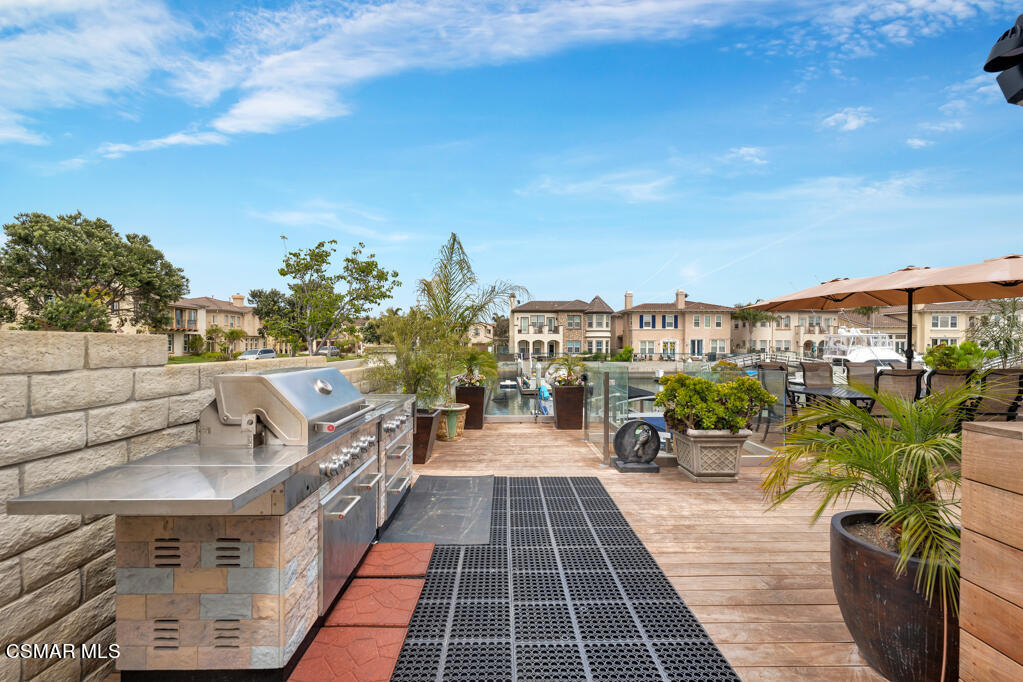 1410 Viewpoint Drive Oxnard, CA 93035 - Photo 58 of 73 1410 Viewpoint Dr- HsHProd-87