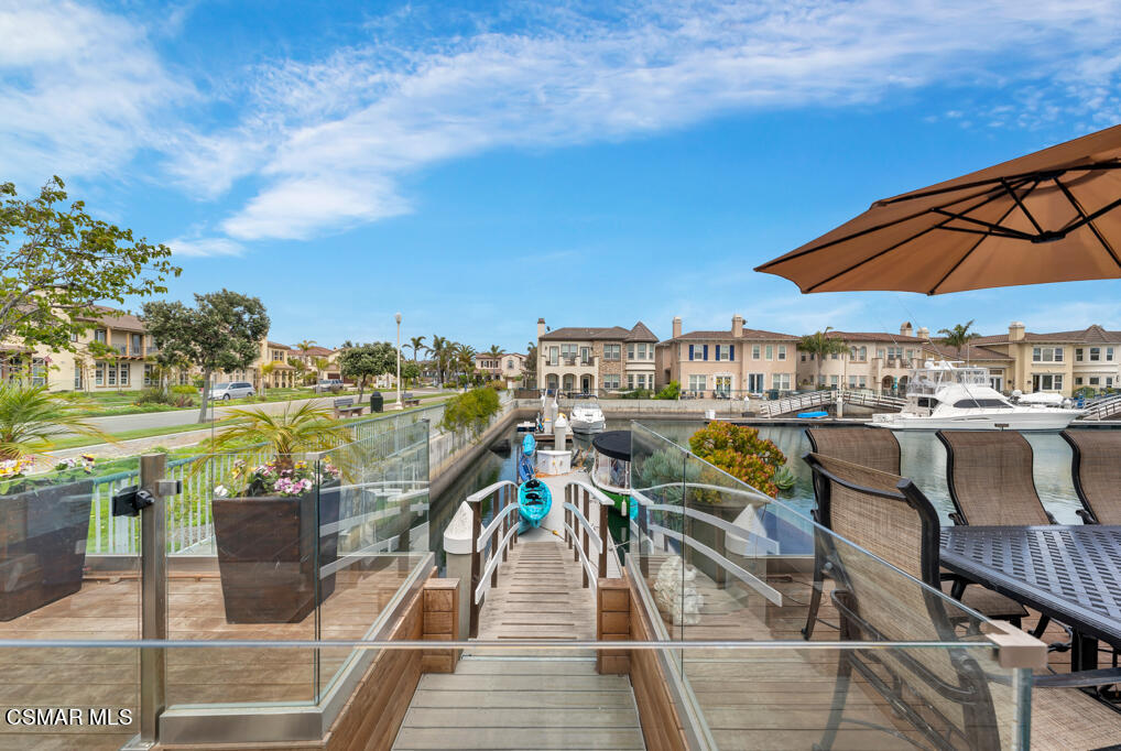 1410 Viewpoint Drive Oxnard, CA 93035 - Photo 59 of 73 1410 Viewpoint Dr- HsHProd-86