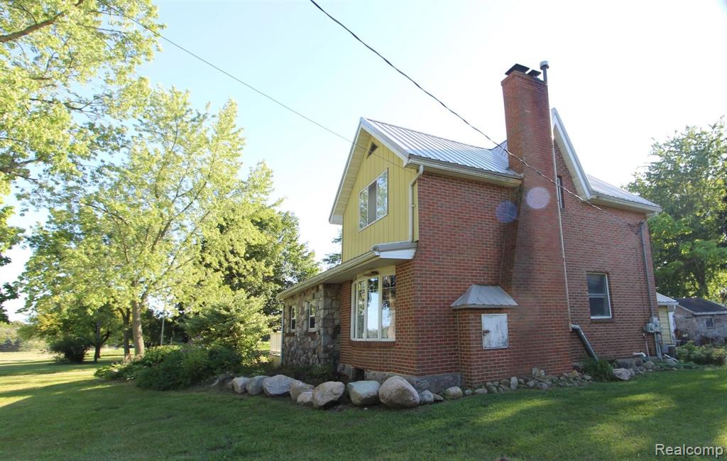 6099 Booth Road North Branch, MI 48461 - Photo 38 of 92