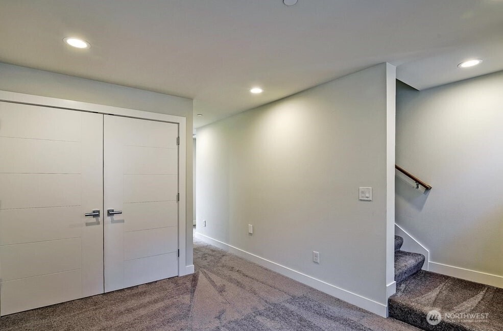 1919 24th Avenue South, Unit X Seattle, WA 98144 - Photo 11 of 23