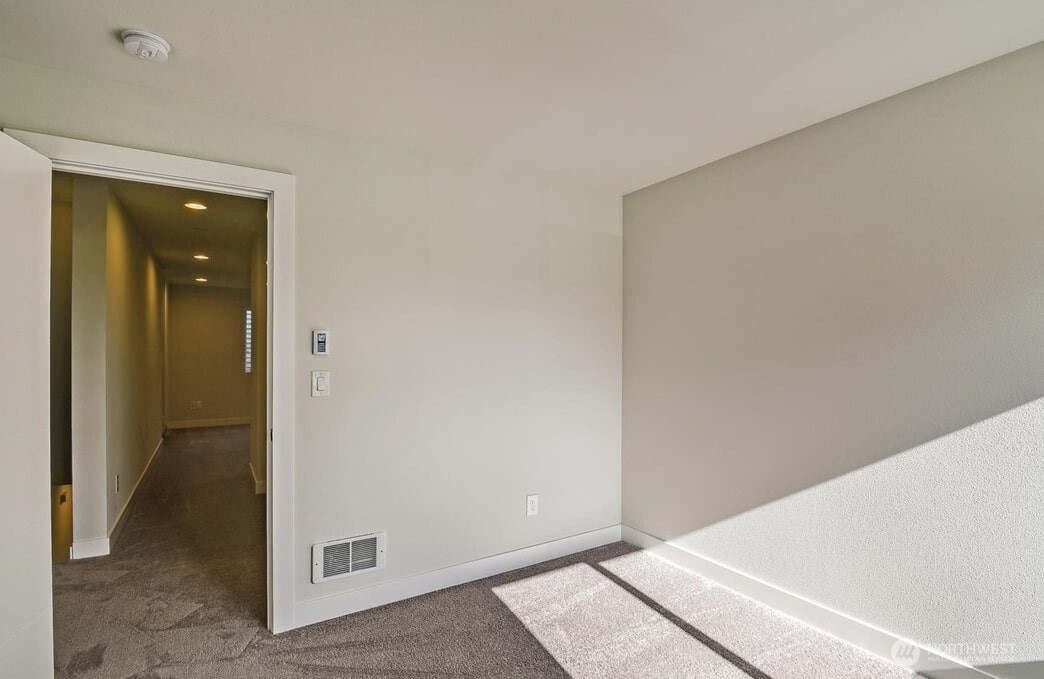 1919 24th Avenue South, Unit X Seattle, WA 98144 - Photo 13 of 23