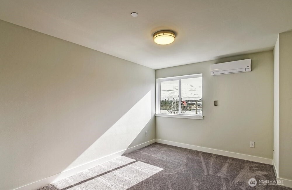 1919 24th Avenue South, Unit X Seattle, WA 98144 - Photo 17 of 23