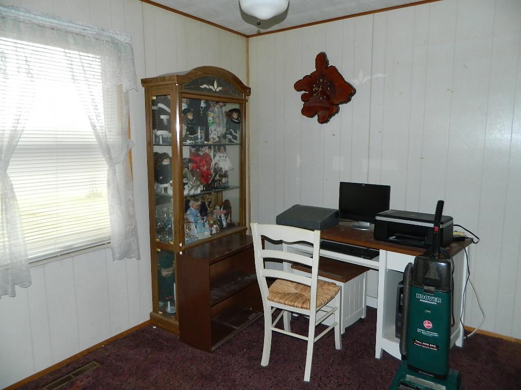 5735 Parker Road Gladwin, MI 48624 - Photo 11 of 21