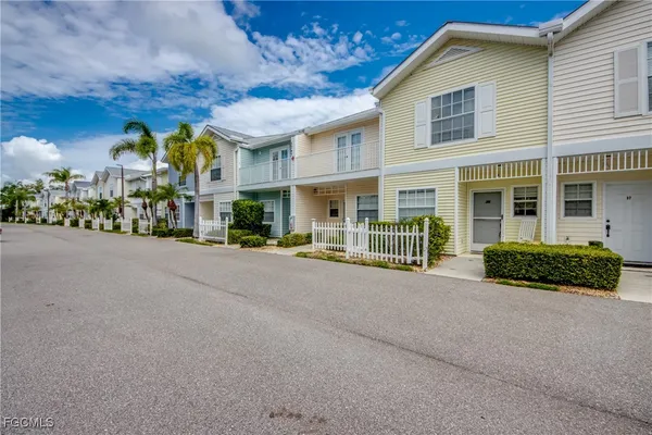 $300,000 | 3347 North Key Drive, Unit 36, North Fort Myers, FL 33903