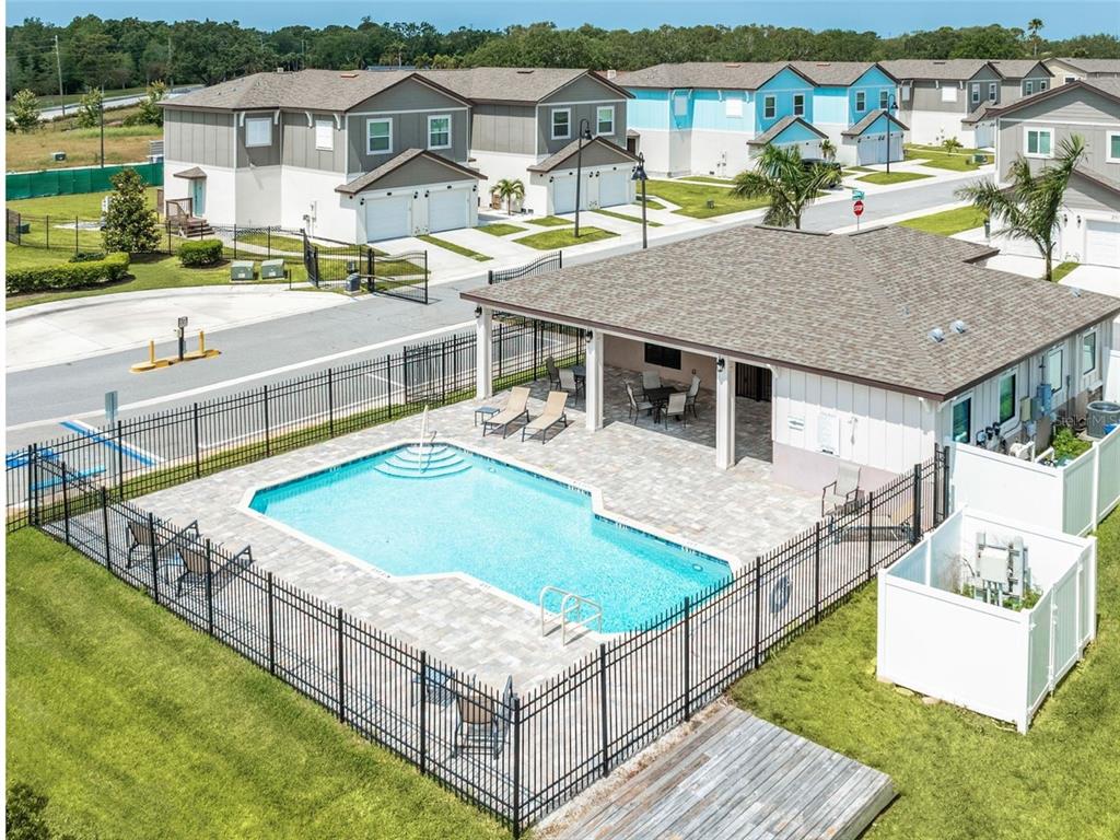 Whitney Road Clearwater, FL 33760 - Photo 10 of 13